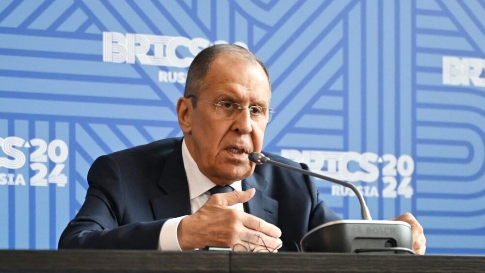 Lavrov-El-BRICS-no-pretende-dividir-el-mundo