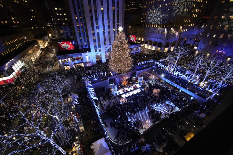 NEW YORK, NEW YORK - NOVEMBER 28:  The atmosphere at the 86th Annual Rockefeller Center Christmas Tree Lighting Ceremony at Rockefeller Center on November 28, 2018 in New York City. (Photo by John Lamparski/Getty Images)