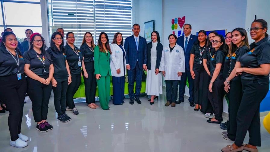 indotel-impulsa-la-conectividad-digital-en-unidad-del-incart-534819de-focus-0-0-896-504