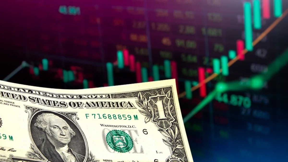 Dólar-supera-los-RD-64.50-y-presiona-al-peso-dominicano-copy-1200×675 Dólar-supera-los-RD-64.50-y-presiona-al-peso-dominicano-copy-1200x675