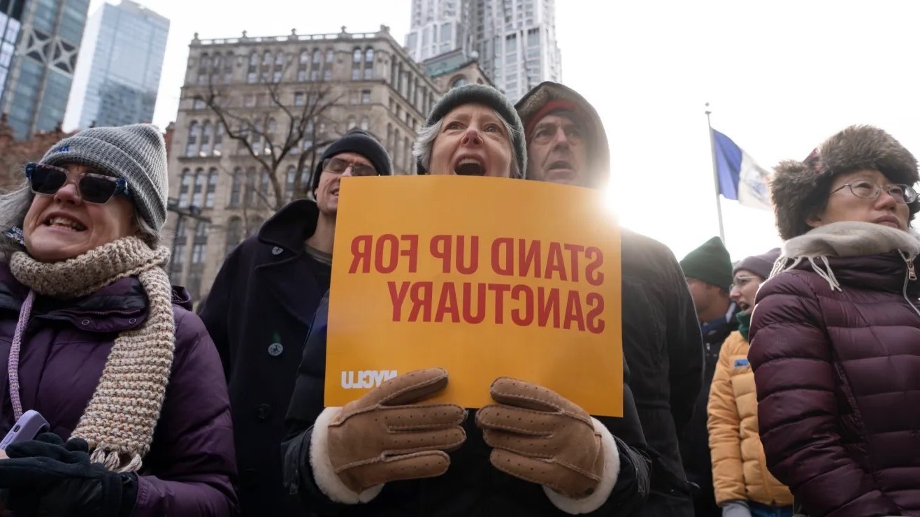 54972316655_9606cb010b_k-1