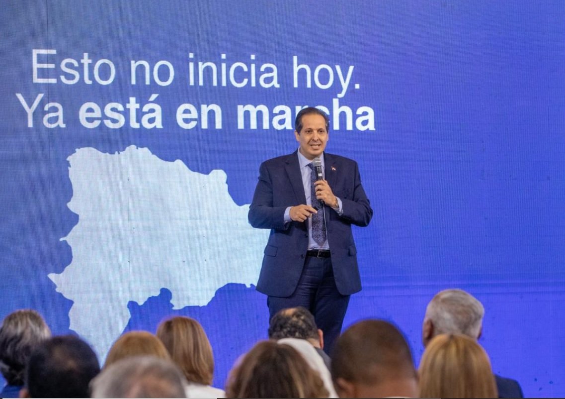 Victor-Atallah-ministro-de-Salud