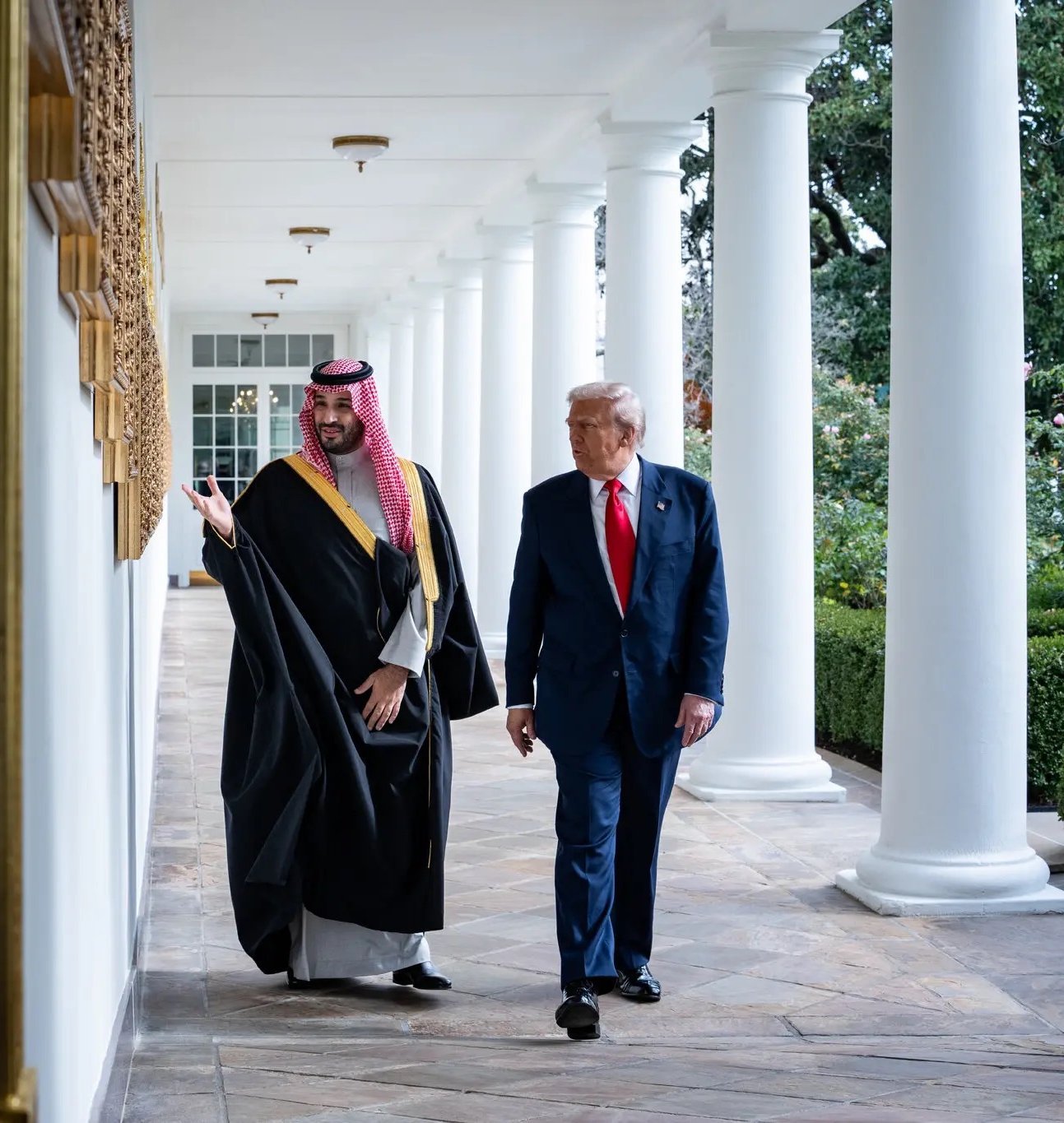 23dc-trump-saudi-01-bmwg-superJumbo