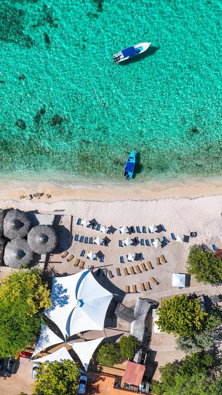 83ff6ca7-e52b-4ada-a907-79017820c0d8