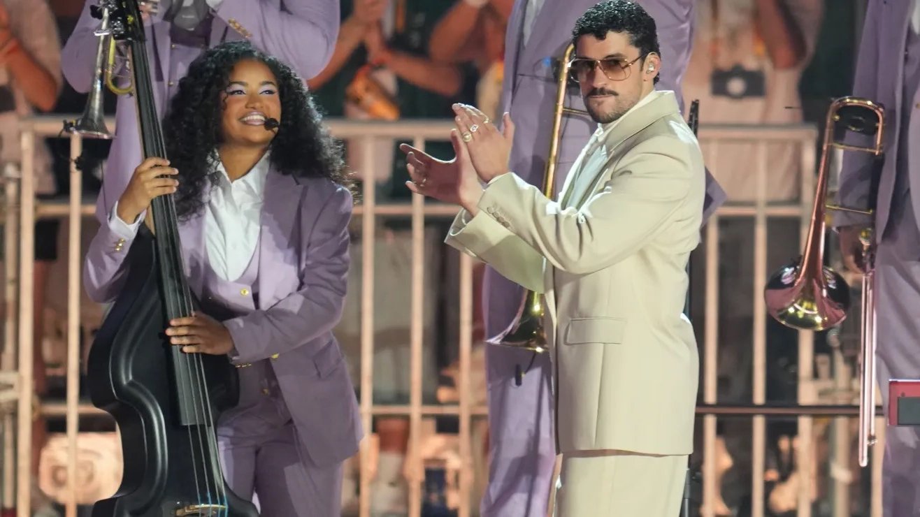 Bad-Bunny-19tuh Bad-Bunny-19tuh