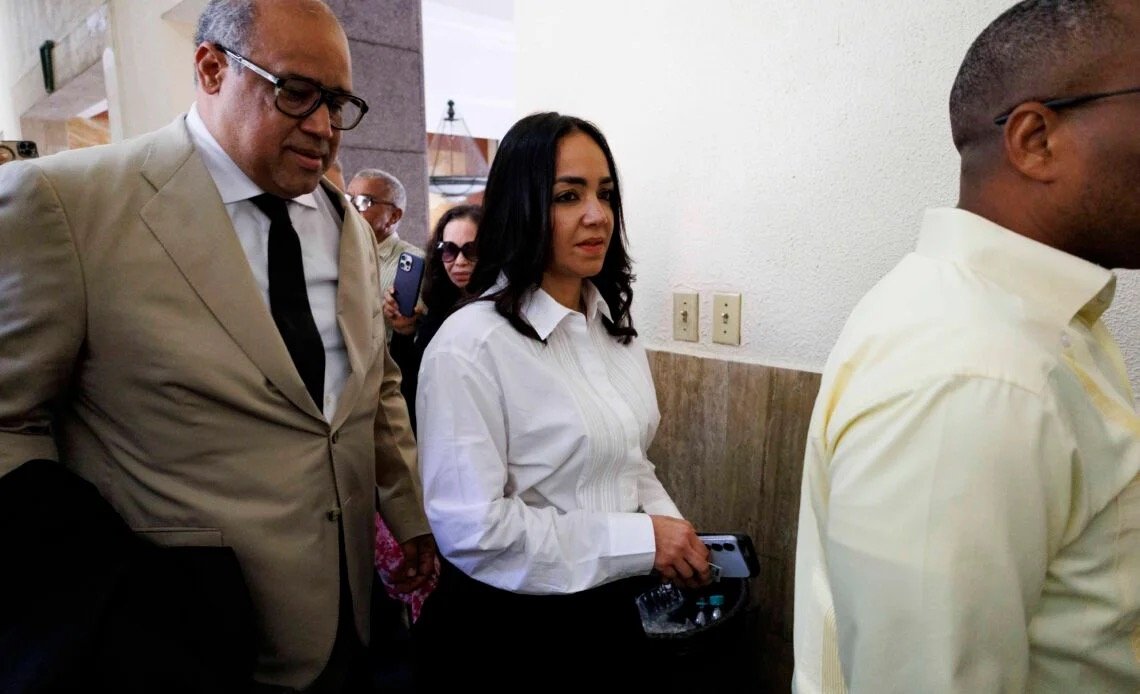 faride-1140×694-1 faride-1140x694-1