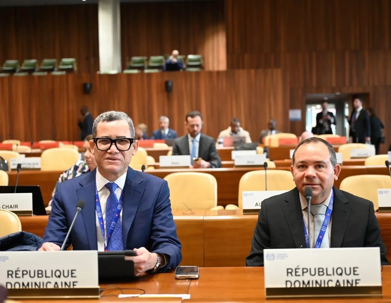 fd7b1206-03b3-474e-b985-07f83594be81