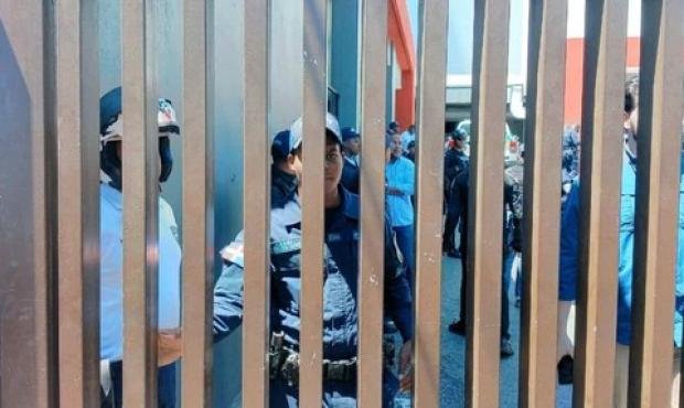 image (24) image (24)