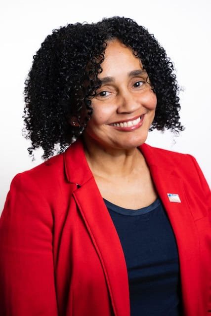 maria-lizardo-liderazgo-en-nmic-transforma-vidas-de-inmigrantes-86dc510a