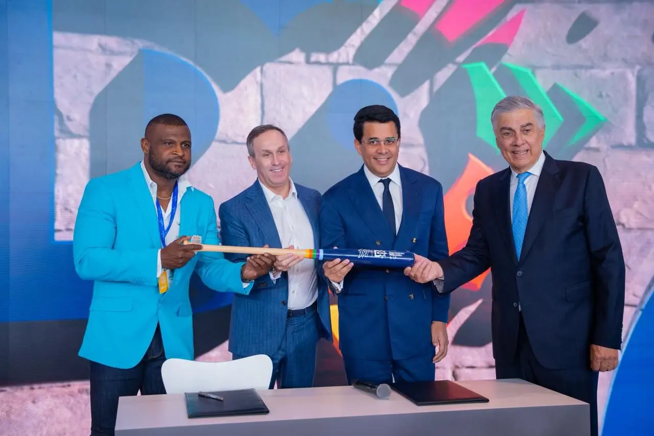 Mitur-Marilins-Miami