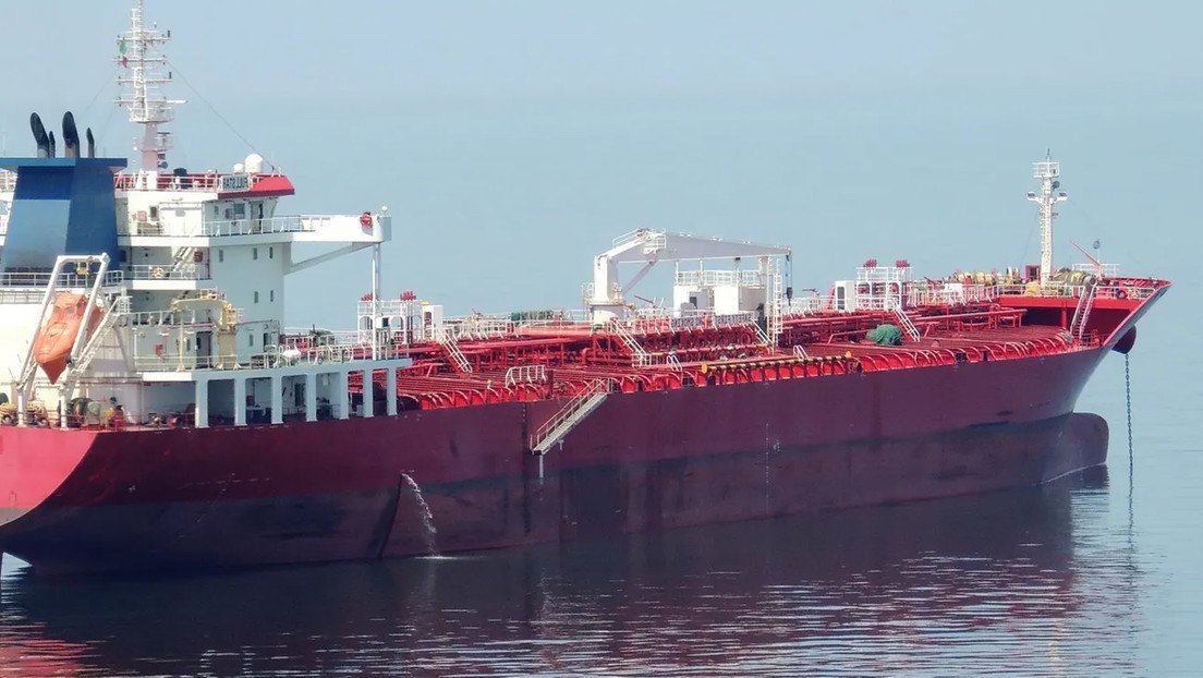 Petrolero-chino-desafia-a-Trump-y-cruza-Ormuz-a-pesar-de-su-bloqueo Petrolero-chino-desafia-a-Trump-y-cruza-Ormuz-a-pesar-de-su-bloqueo