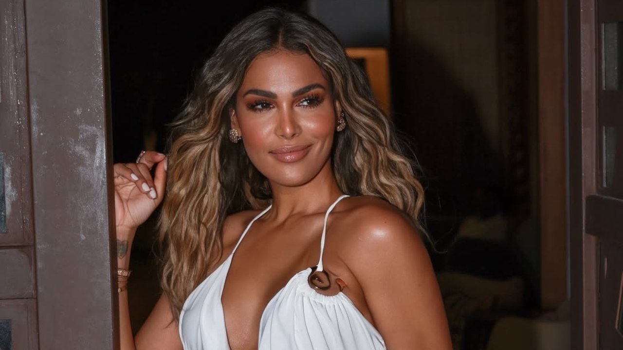 p-1080-x-1080-px-1080-x-1080-px-756-x-945-px-1280-x-720-px-1280-x-720-px-1 (1)