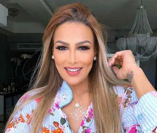 Caroline-Aquino10