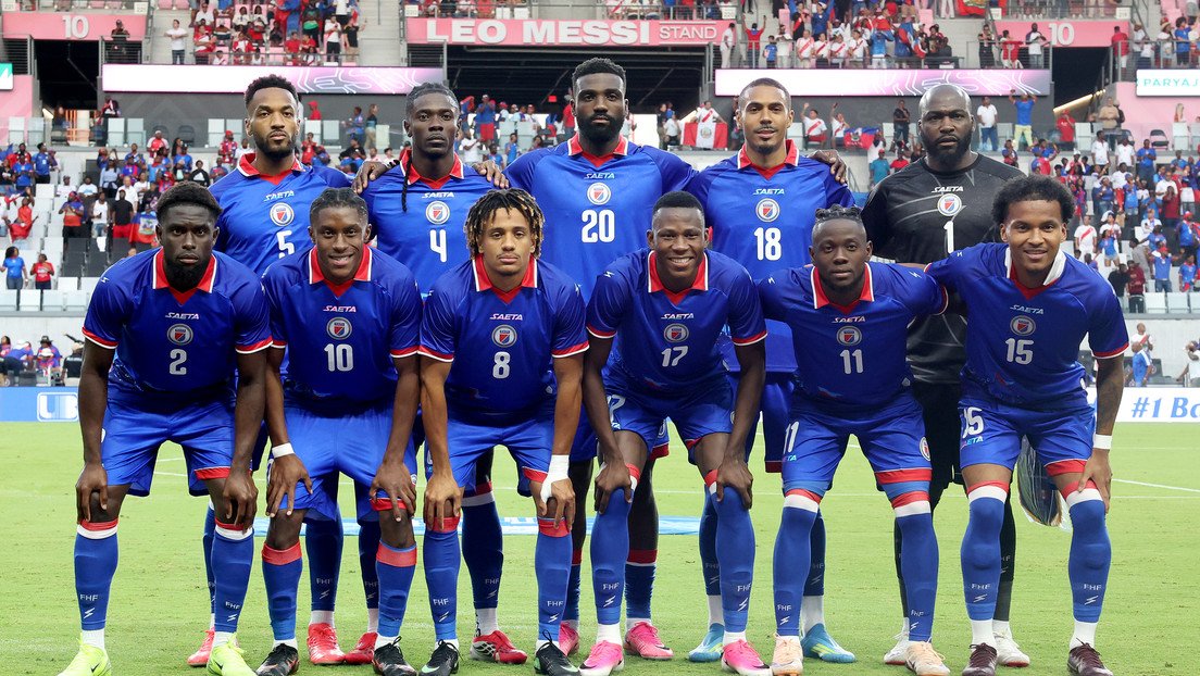 La-FIFA-ordena-quitar-una-escena-historica-de-la-camiseta-del-Mundial-de-este-pais-latinoamericano La-FIFA-ordena-quitar-una-escena-historica-de-la-camiseta-del-Mundial-de-este-pais-latinoamericano