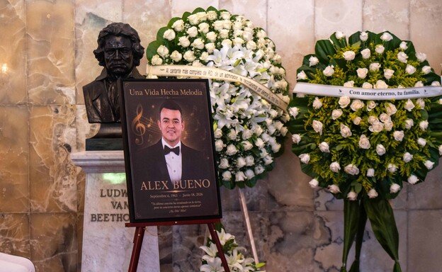 el-ultimo-aplauso-para-alex-bueno-un-homenaje-a-la-voz-multifacetica-5e9d6306-focus-min0.28-0.59-624-384