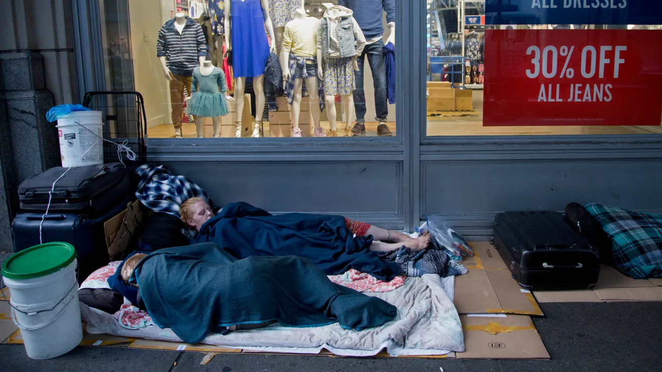 Crisis-de-personas-sin-hogar-en-NYC-alcanza-su-peor-nivel-en-mas-de-una-decada-AP210212564772 Crisis-de-personas-sin-hogar-en-NYC-alcanza-su-peor-nivel-en-mas-de-una-decada-AP210212564772