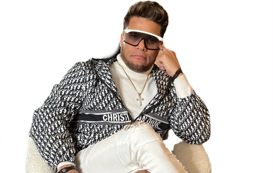 Dionis-K-Da-Uno-900x569