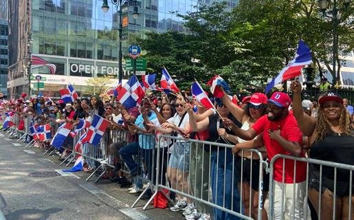 desfile-dominicano-nueva-york-banda-policia-y-ritmos-autoctonos-focus-0-0-515-320