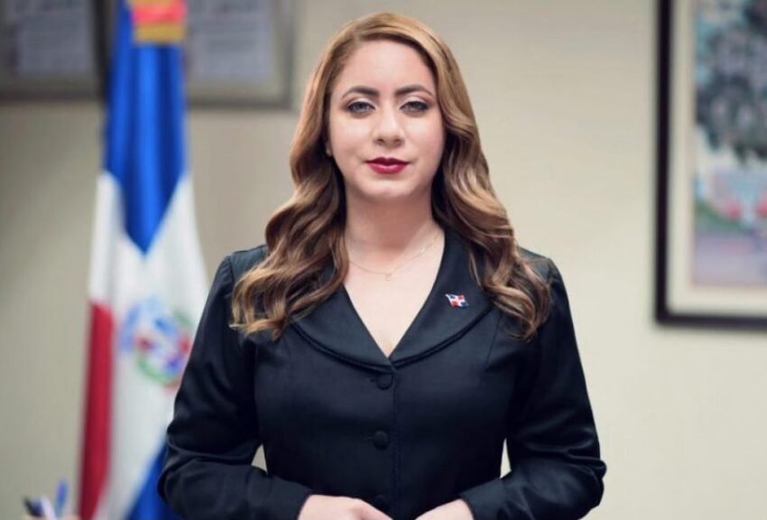 gloria-850×576 gloria-850x576