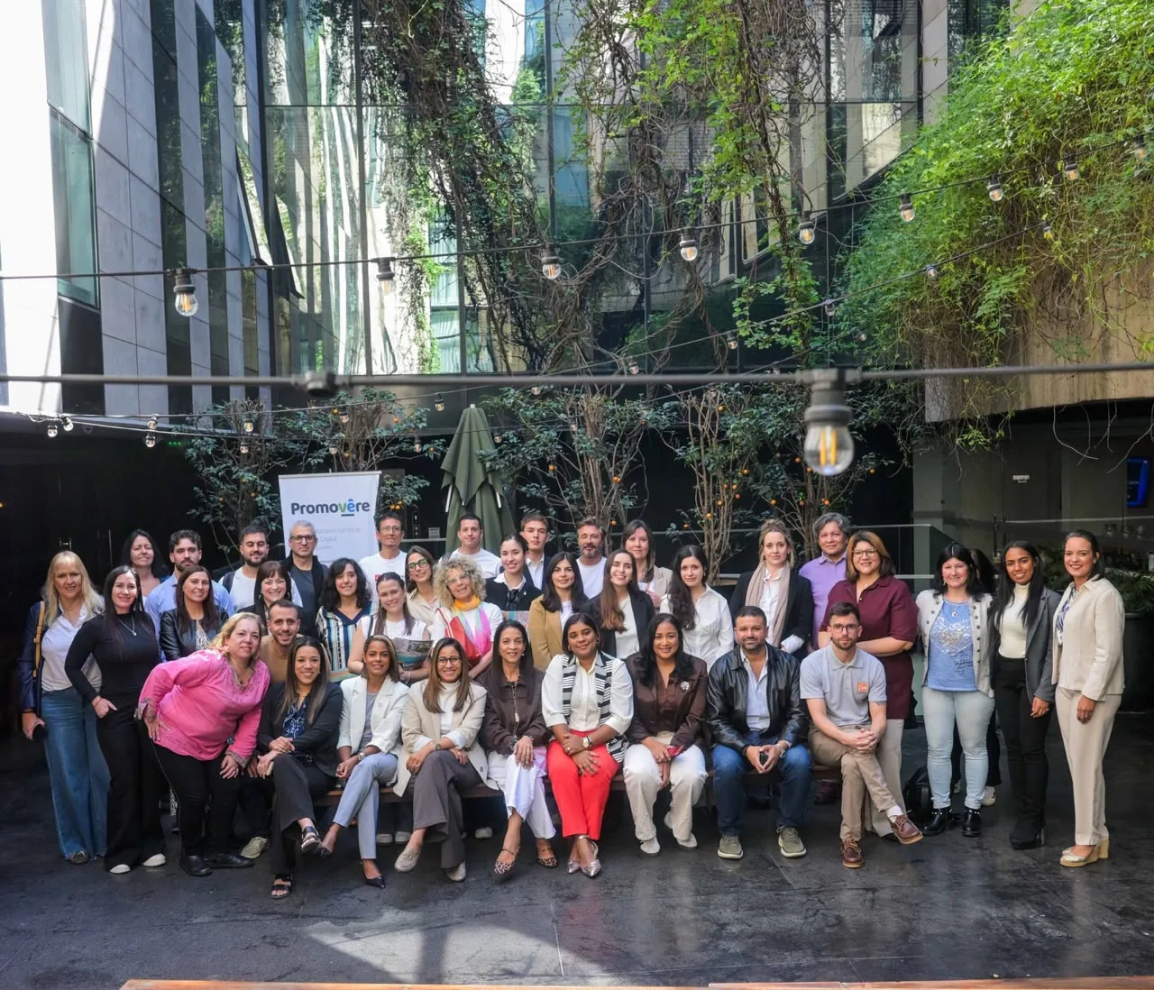 25-agentes-de-viajes-argentinos-durante-la-FIT 25-agentes-de-viajes-argentinos-durante-la-FIT