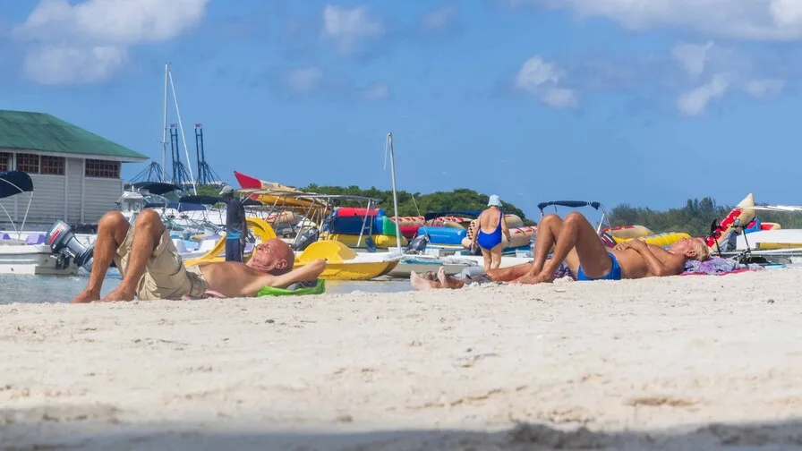 Los-turistas-gastan Los-turistas-gastan